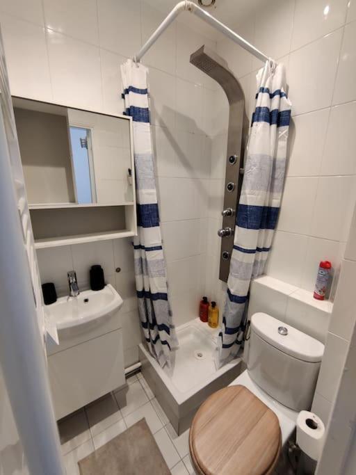 Tour Eiffel Appartement *